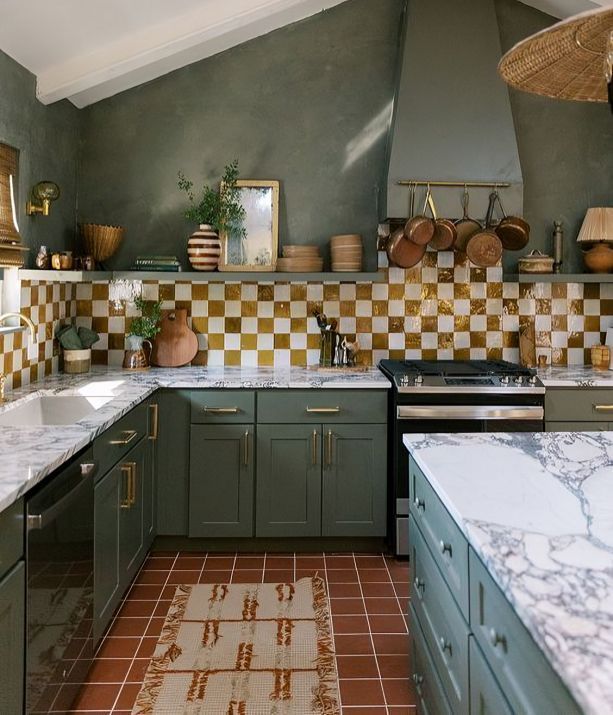 10 Stunning Trending Kitchen Backsplash Patterns & Ideas