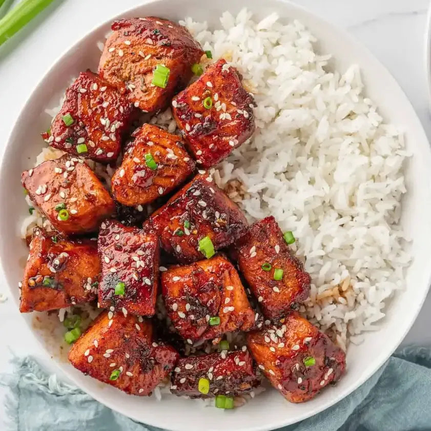 Honey Garlic Salmon Bites – A Delicacy Food You Must Try!