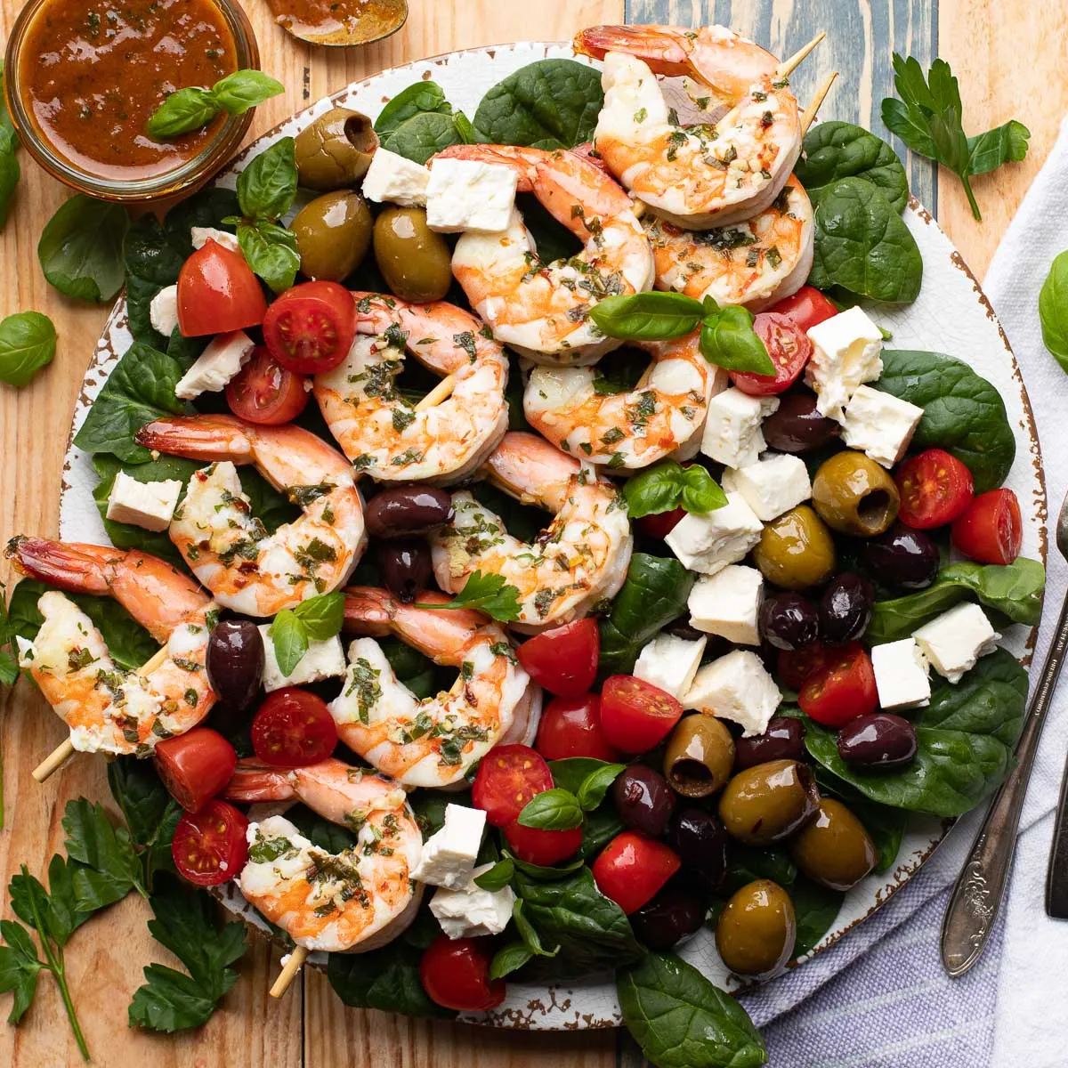 Mediterranean Keto Shrimp Salad – A Flavorful Low-Carb Delight